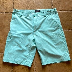 Columbia golf shorts